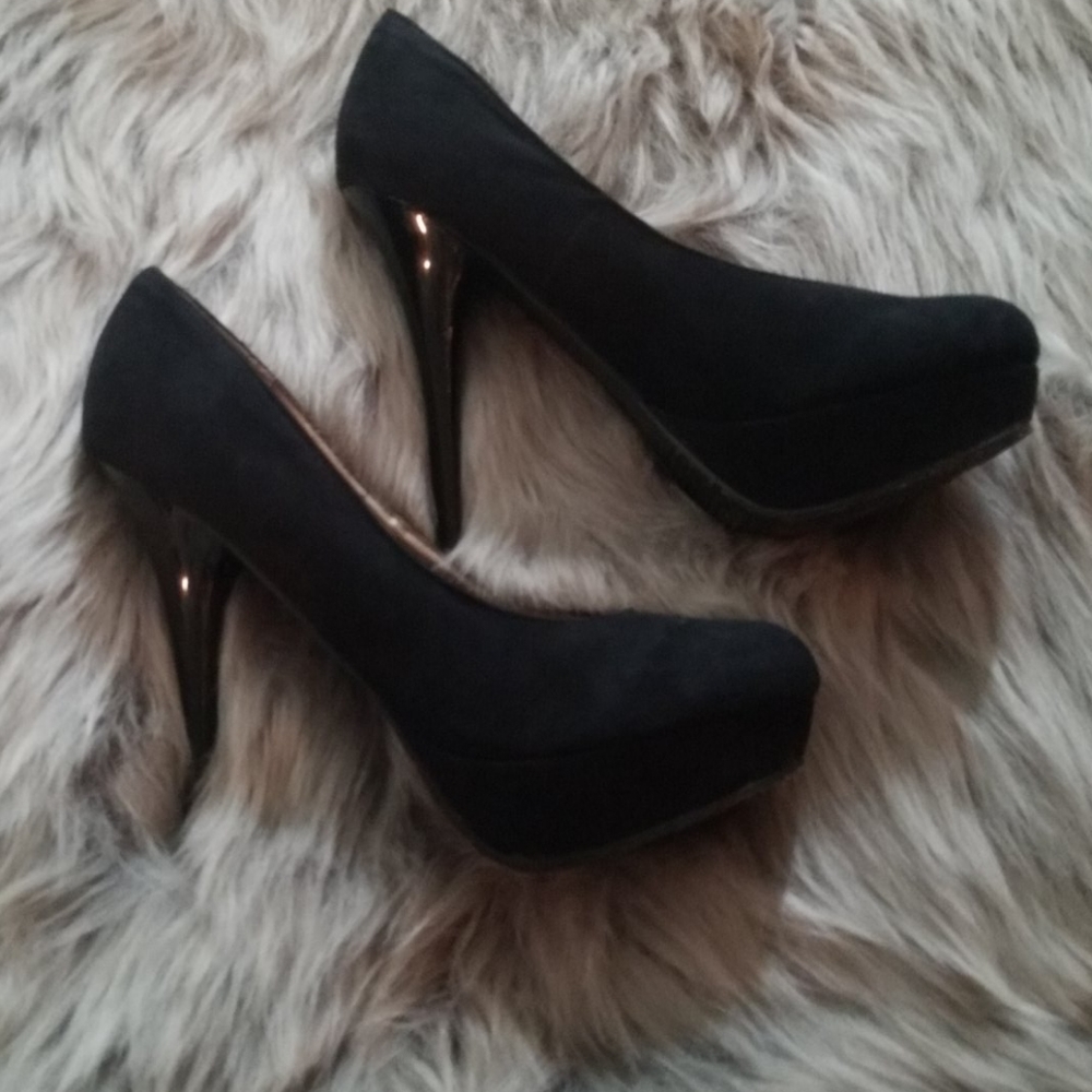Black Suede 5 in Heels